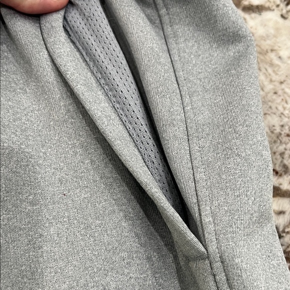 Under Armour Fleece Light Gray Sweatpants - Picture 5 of 8